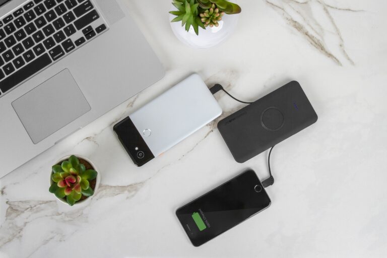 ChargeHubGo+ Review – What Do You Need to Know About this Ultra-Slim Charger?