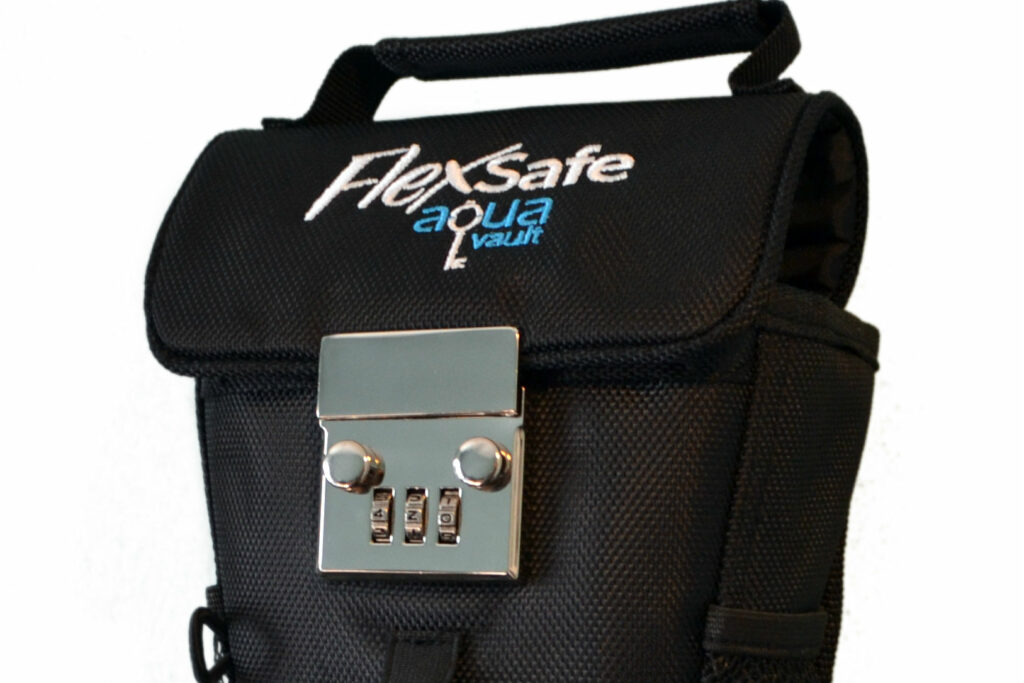 How Does the FlexSafe Travel Bag Works